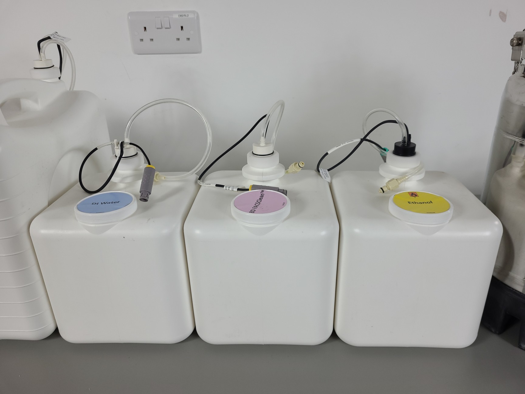 Image of BD FACSAria II System - Cell Sorter, Fluidics Cart, PC & Software Lab