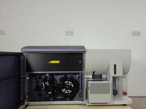 Thumbnail image of BD FACSAria II System - Cell Sorter, Fluidics Cart, PC & Software Lab