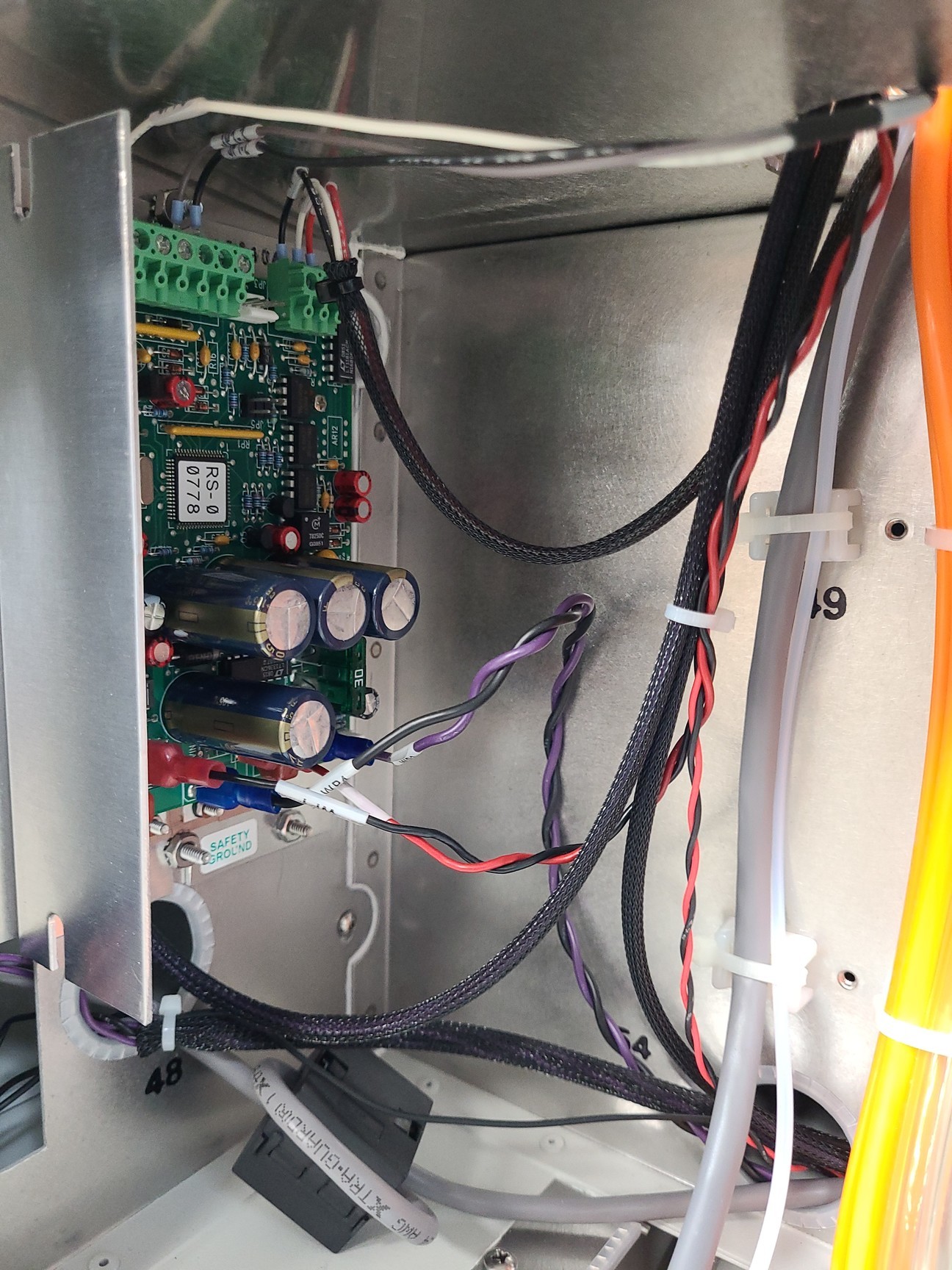 Image of BD FACSAria II System - Cell Sorter, Fluidics Cart, PC & Software Lab