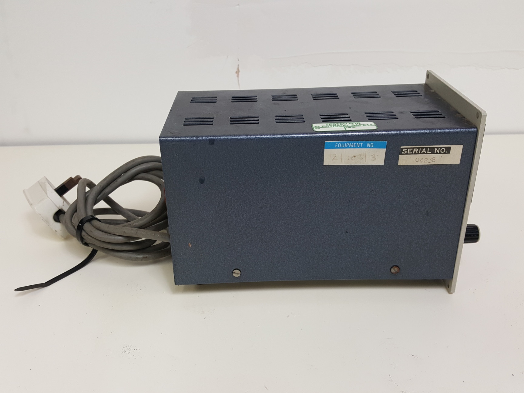 Image of Edwards Penning 8 Gauge Controller & Edwards Penning Catho Vacuum Gauge CP25-K