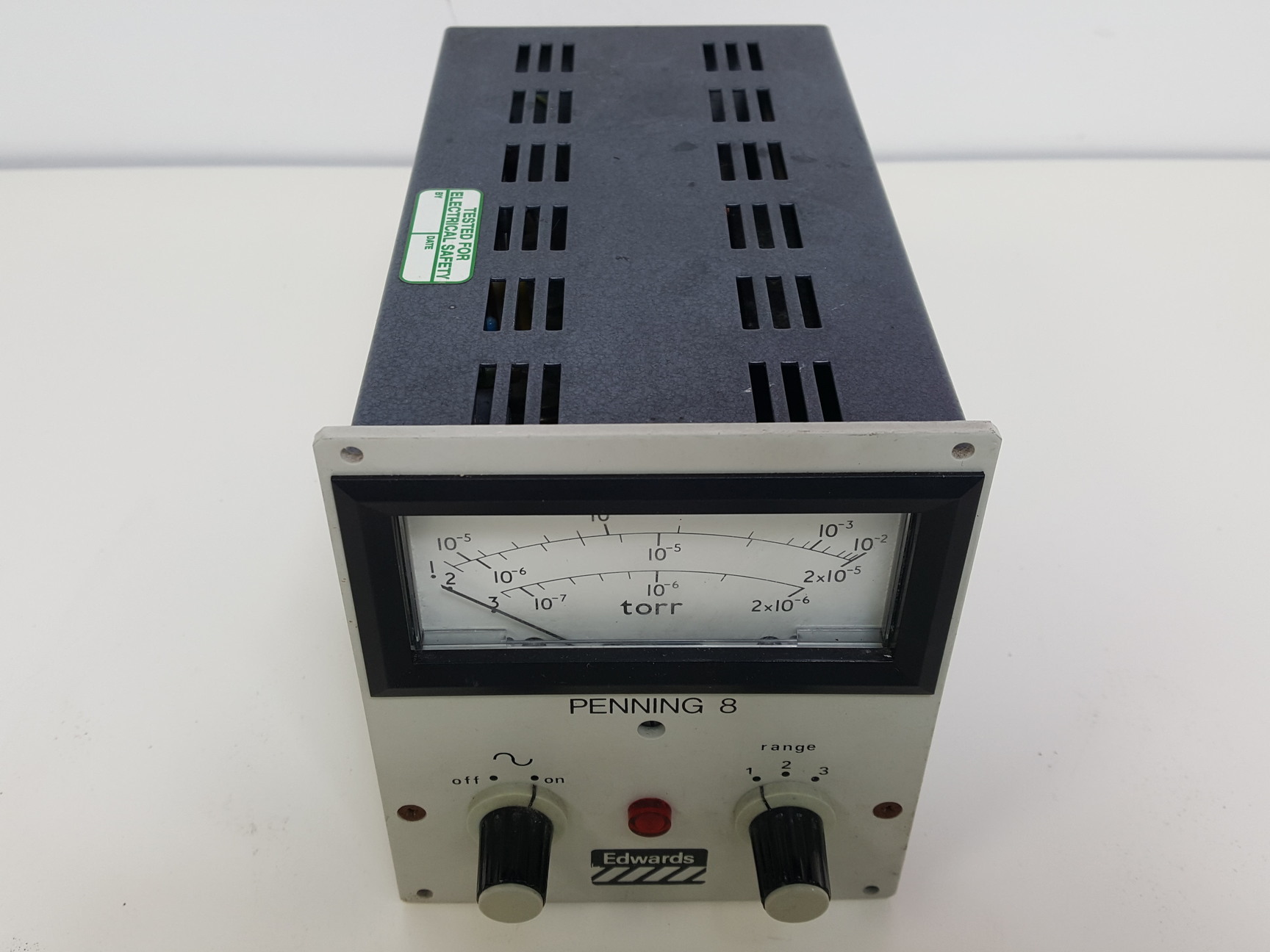 Image of Edwards Penning 8 Gauge Controller & Edwards Penning Catho Vacuum Gauge CP25-K