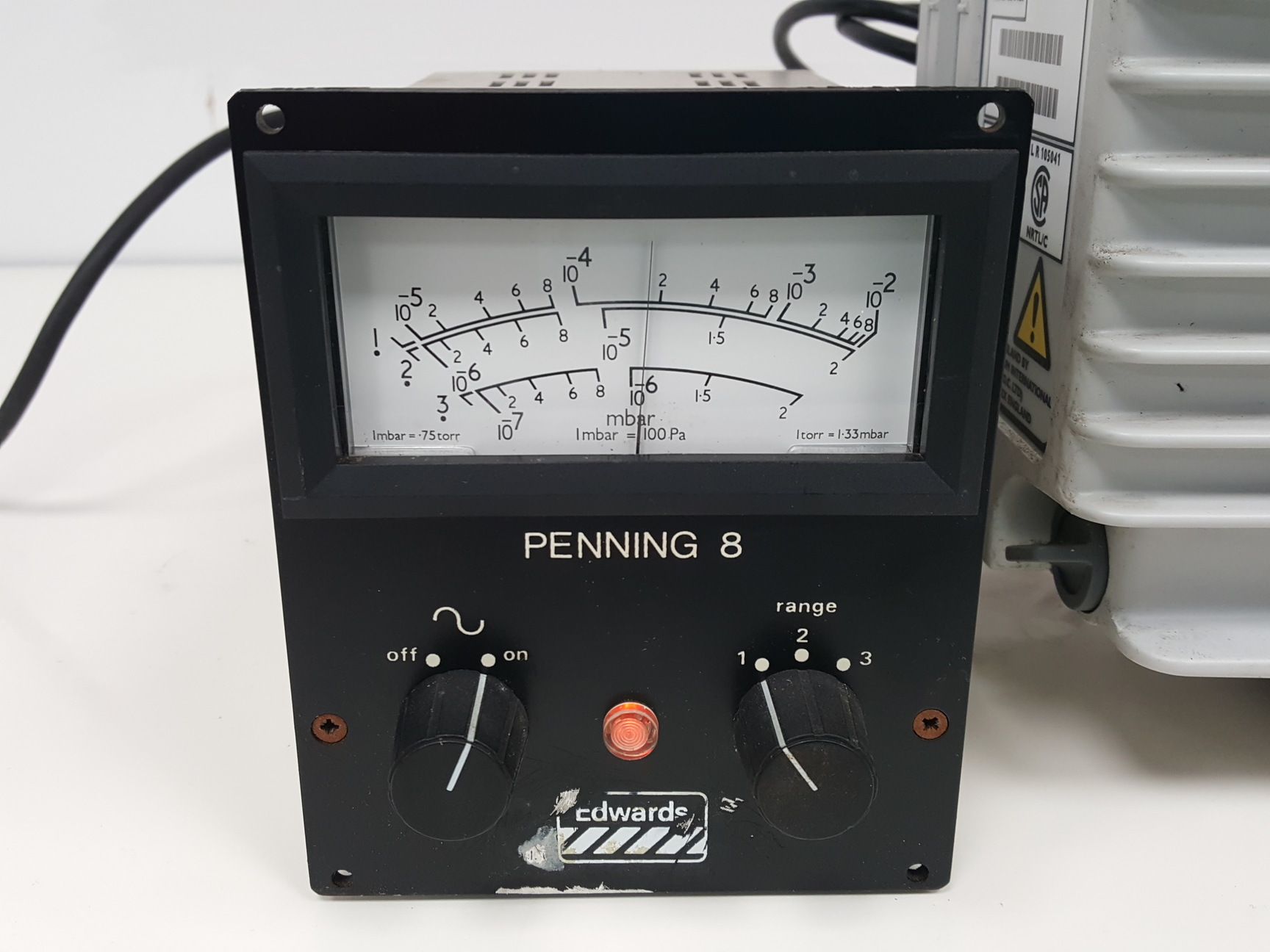 Image of Edwards Penning 8 Gauge Controller & Edwards Penning CP25-K CathoVacuum Gauge
