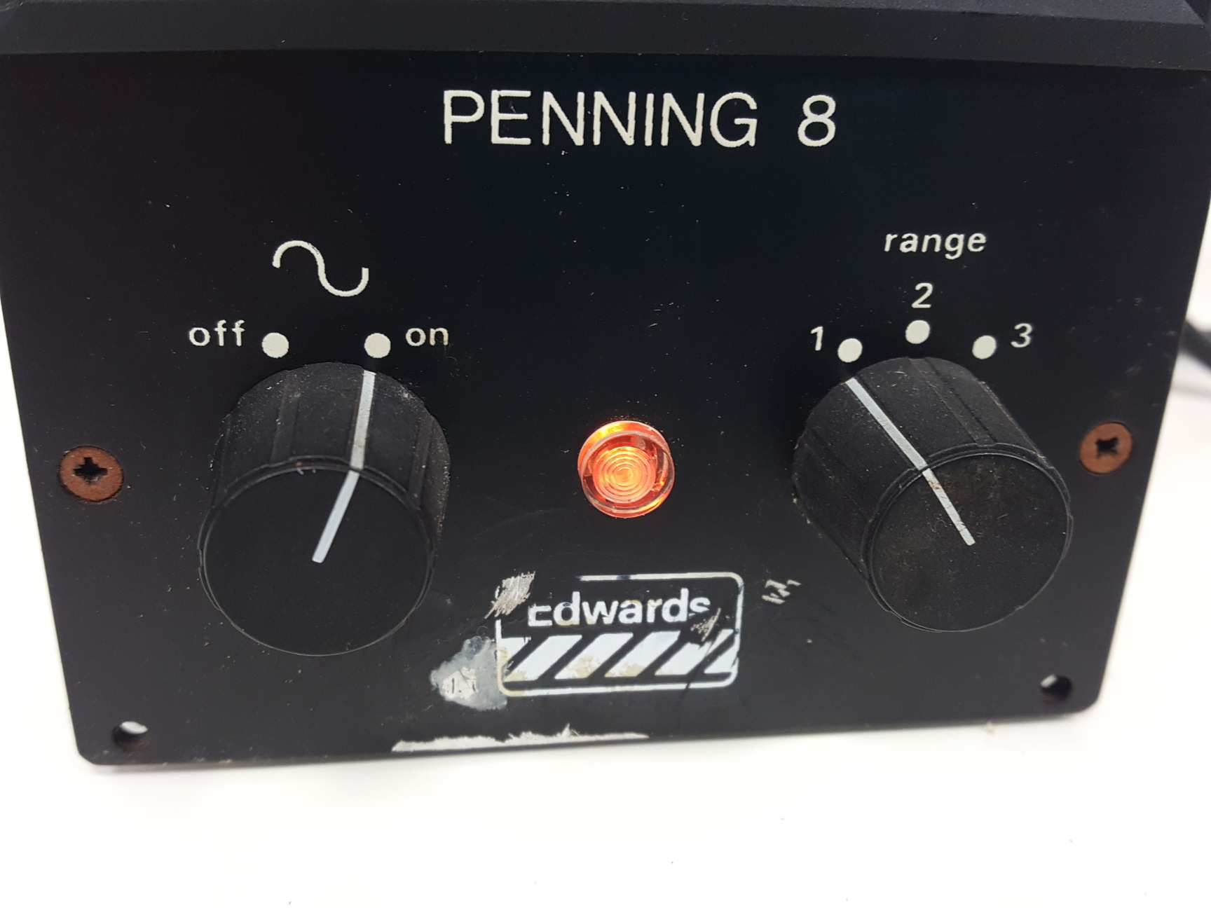 Image of Edwards Penning 8 Gauge Controller & Edwards Penning CP25-K CathoVacuum Gauge