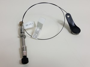 Thumbnail image of 2 x Waters Acquity UPLC BEH C18 1.7µm 2.1 x 50mm Columns Part no. 186002350 Lab