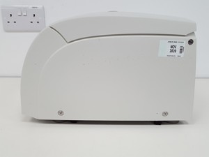 Thumbnail image of Thermo Fisher Scientific Heraeus Pico 17 Benchtop Centrifuge Lab