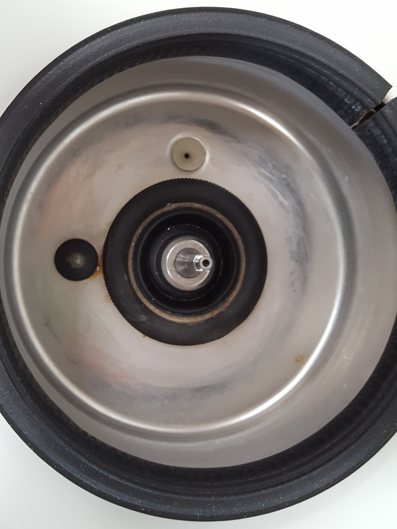 Image of Eppendorf 5415 R Benchtop Centrifuge Lab Spares or Repairs