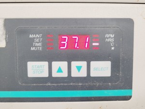 Thumbnail image of New Brunswick Scientific Innova 3100 Shaking Water Bath Lab 