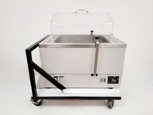 Thumbnail image of New Brunswick Scientific Innova 3100 Shaking Water Bath Lab 