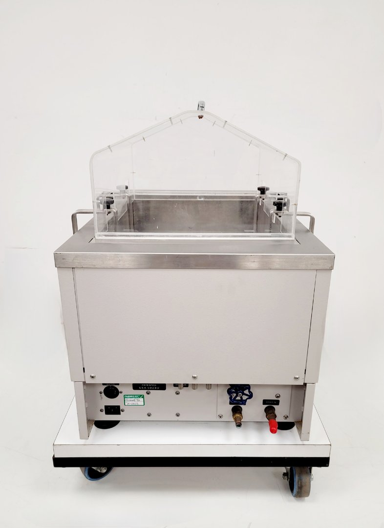 Image of New Brunswick Scientific Innova 3100 Shaking Water Bath Lab 