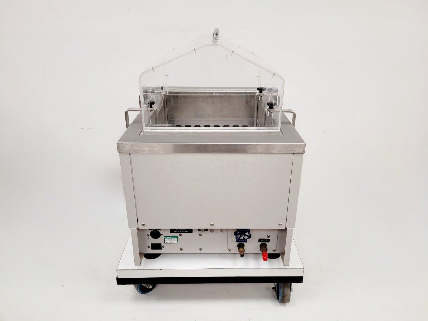 Image of New Brunswick Scientific Innova 3100 Shaking Water Bath Lab 