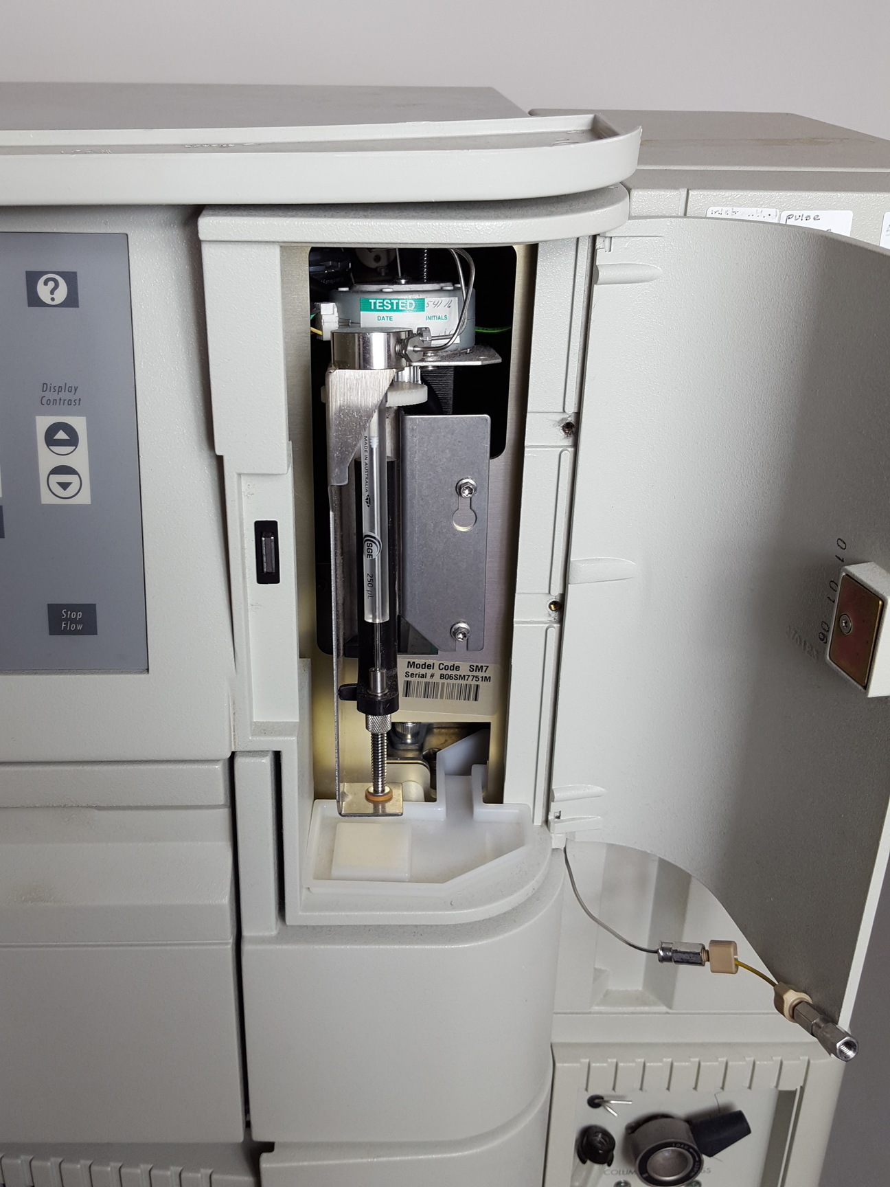 Image of Waters Alliance 2695, 474 FLD & 2996 PDA Detector, Micromass Single Quad ZQ HPLC