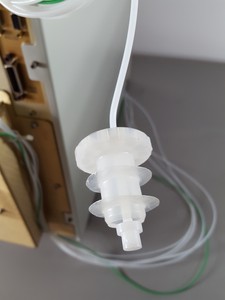 Thumbnail image of Waters Alliance 2695, 474 FLD & 2996 PDA Detector, Micromass Single Quad ZQ HPLC