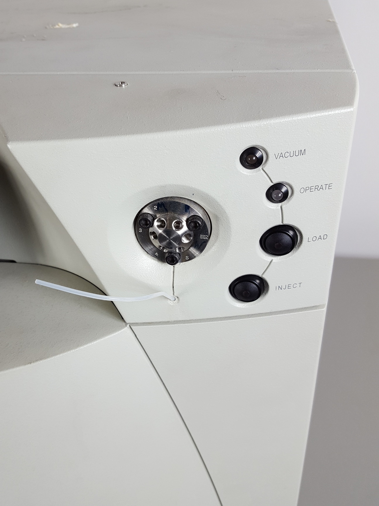 Image of Waters Alliance 2695, 474 FLD & 2996 PDA Detector, Micromass Single Quad ZQ HPLC