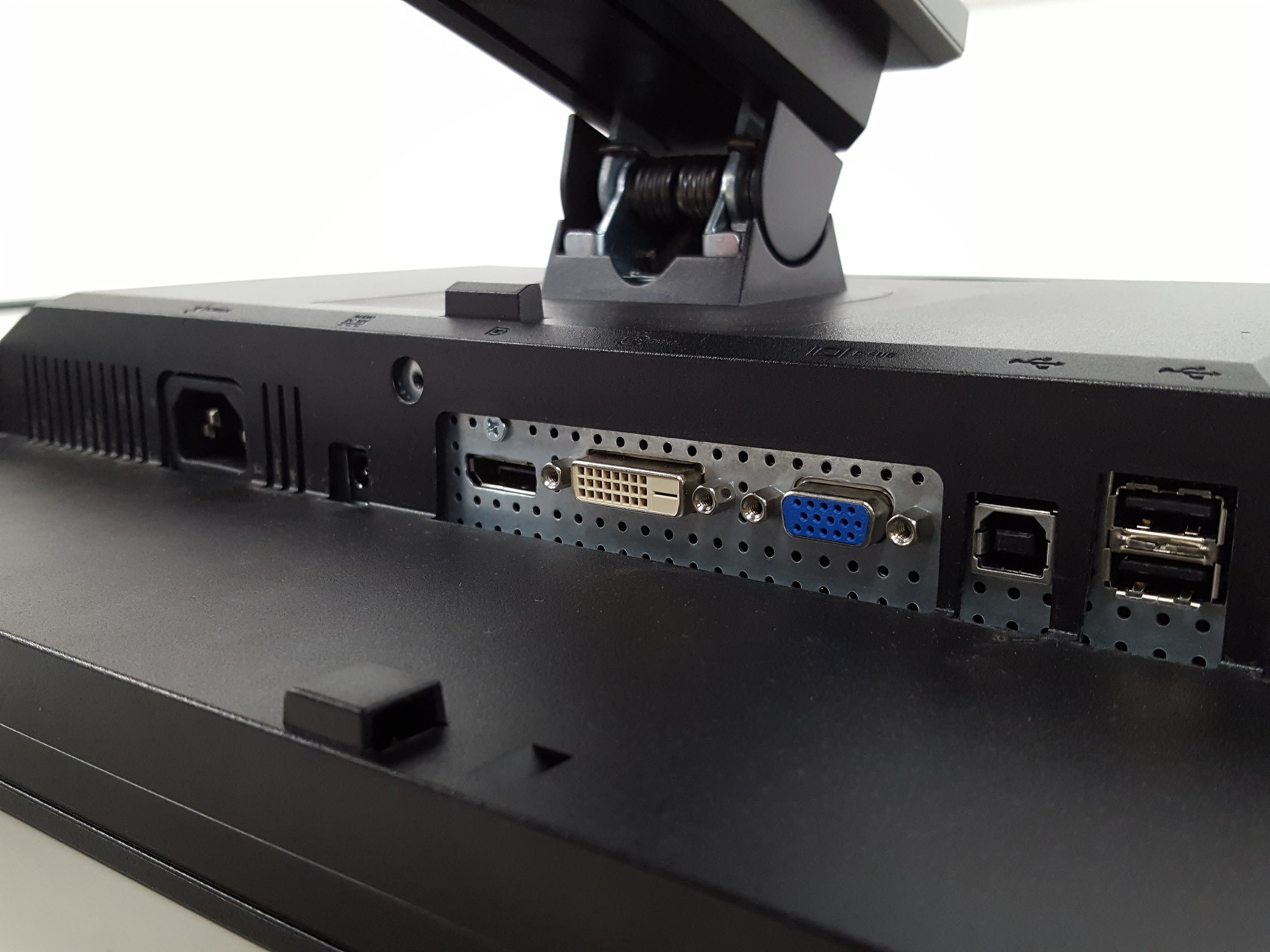 Image of Waters Alliance 2965 HPLC + Micromass Quattro Micro API Mass Spec, QAA117 Lab