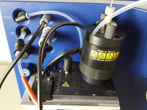 Thumbnail image of Waters Alliance 2965 HPLC + Micromass Quattro Micro API Mass Spec, QAA117 Lab