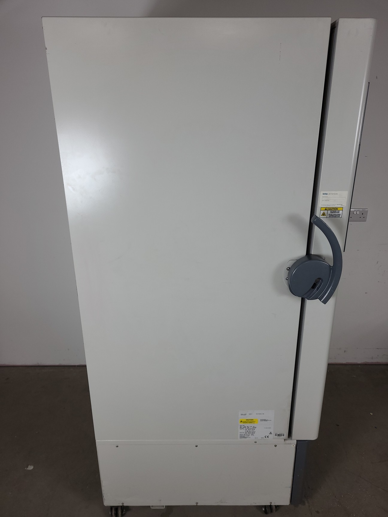 Image of Thermo Scientific Revco EXF -86 Laboratory Freezer Model - 8925 EXF32086V Lab 