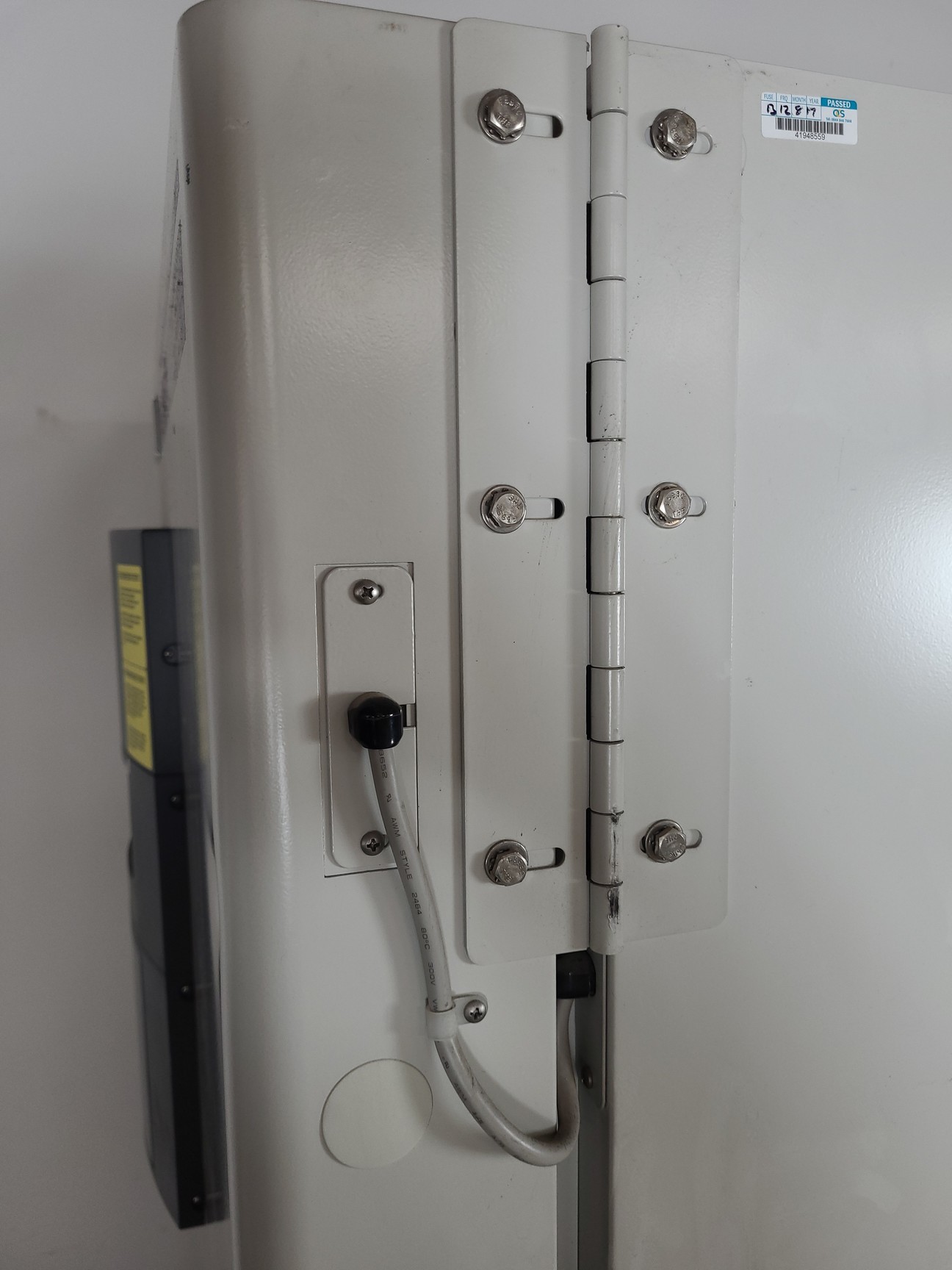 Image of Thermo Scientific Revco EXF -86 Laboratory Freezer Model - 8925 EXF32086V Lab 