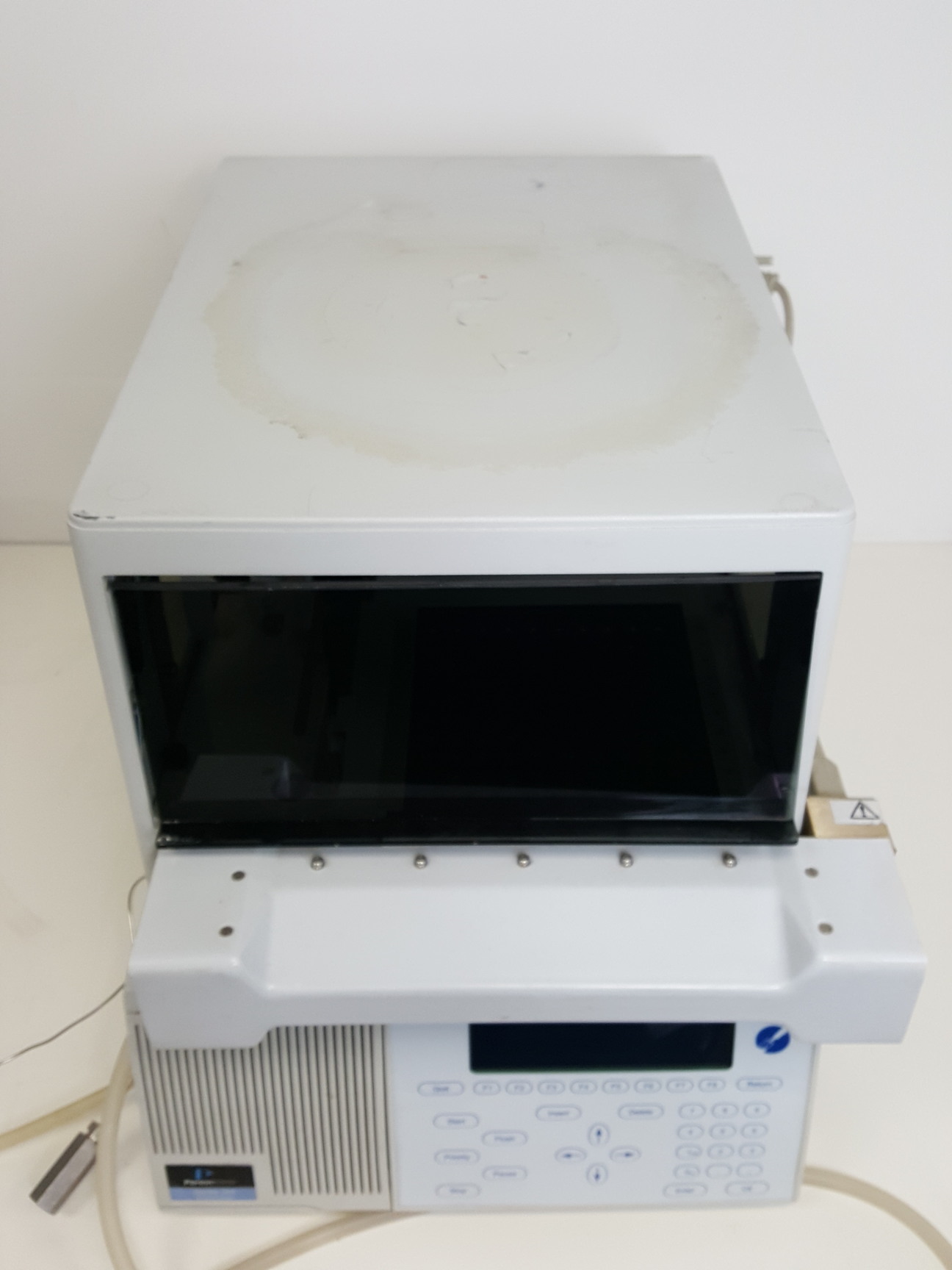 Image of Perkin Elmer Series 200 UV/Vis HPLC + HP 1100 G1316A Col Comp Lab