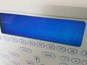 Thumbnail image of Perkin Elmer Series 200 UV/Vis HPLC + HP 1100 G1316A Col Comp Lab