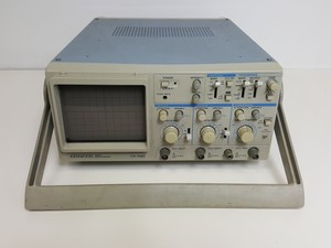 Thumbnail image of 4 x Kenwood CS-4125 Oscilloscopes Lab