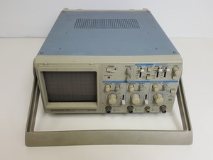 Thumbnail image of 4 x Kenwood CS-4125 Oscilloscopes Lab