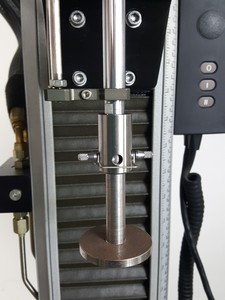 Thumbnail image of Instron 8841 1kN DynaMight Servo Hydraulic Dynamic Test System - Savery Lab