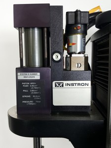 Thumbnail image of Instron 8841 1kN DynaMight Servo Hydraulic Dynamic Test System - Savery Lab