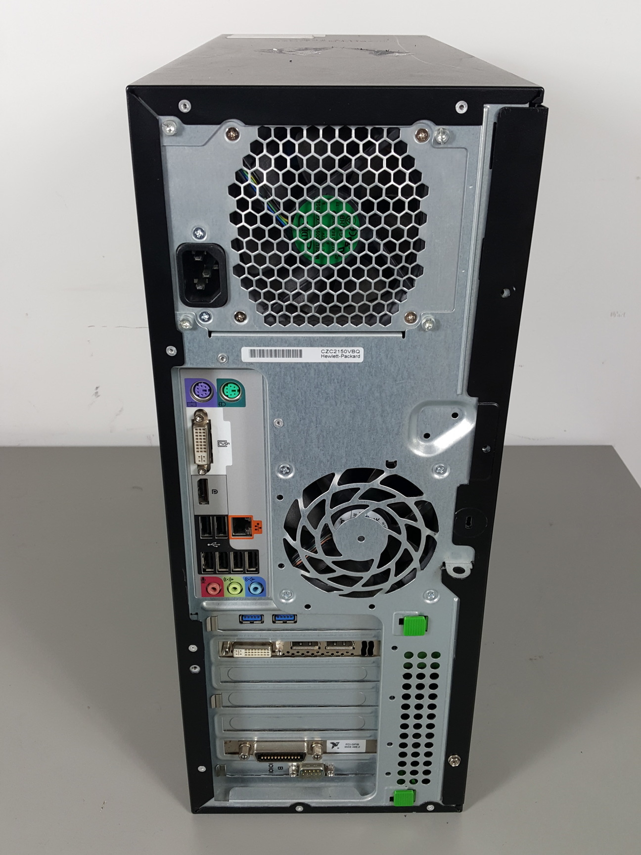 Image of Instron 8841 1kN DynaMight Servo Hydraulic Dynamic Test System - Savery Lab