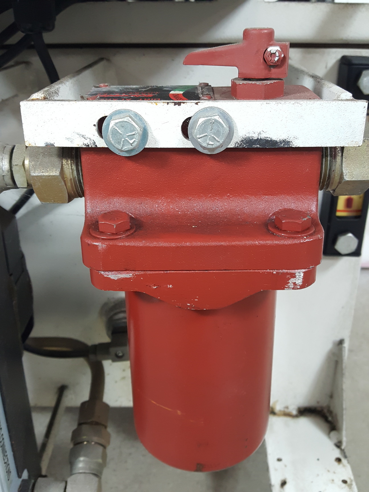 Image of Instron 8841 1kN DynaMight Servo Hydraulic Dynamic Test System - Savery Lab