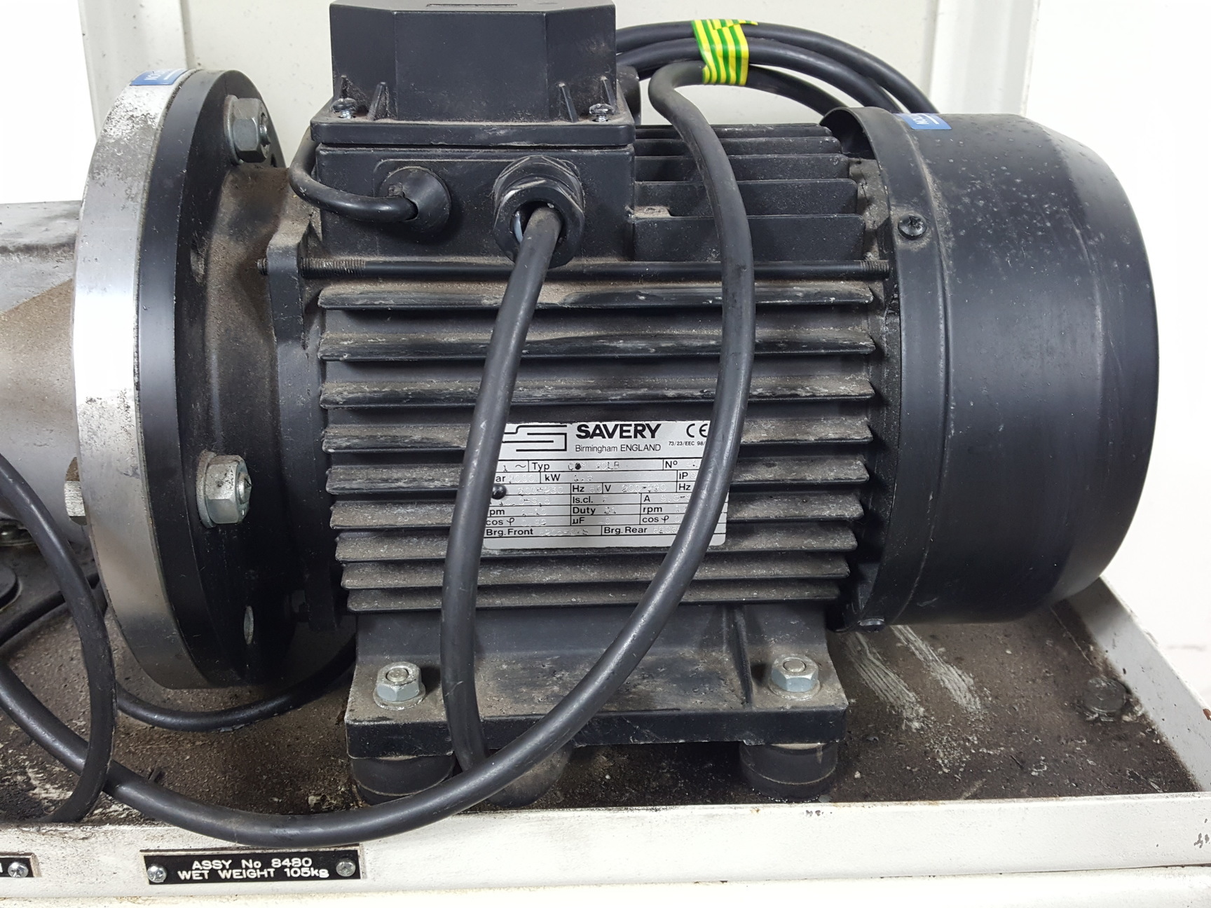 Image of Instron 8841 1kN DynaMight Servo Hydraulic Dynamic Test System - Savery Lab