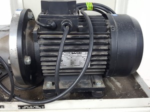 Thumbnail image of Instron 8841 1kN DynaMight Servo Hydraulic Dynamic Test System - Savery Lab