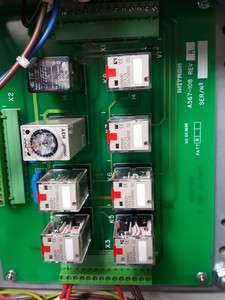 Thumbnail image of Instron 8841 1kN DynaMight Servo Hydraulic Dynamic Test System - Savery Lab