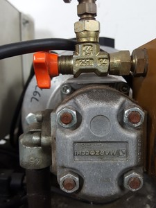 Thumbnail image of Instron 8841 1kN DynaMight Servo Hydraulic Dynamic Test System - Savery Lab