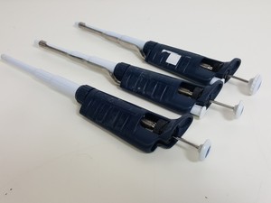 Thumbnail image of 24 x Laboratory Pipettes & Pipettors - Gilson, Integra, Biohit, Nichiryo Lab