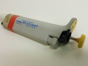 Thumbnail image of 24 x Laboratory Pipettes & Pipettors - Gilson, Integra, Biohit, Nichiryo Lab