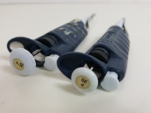 Thumbnail image of 24 x Laboratory Pipettes & Pipettors - Gilson, Integra, Biohit, Nichiryo Lab