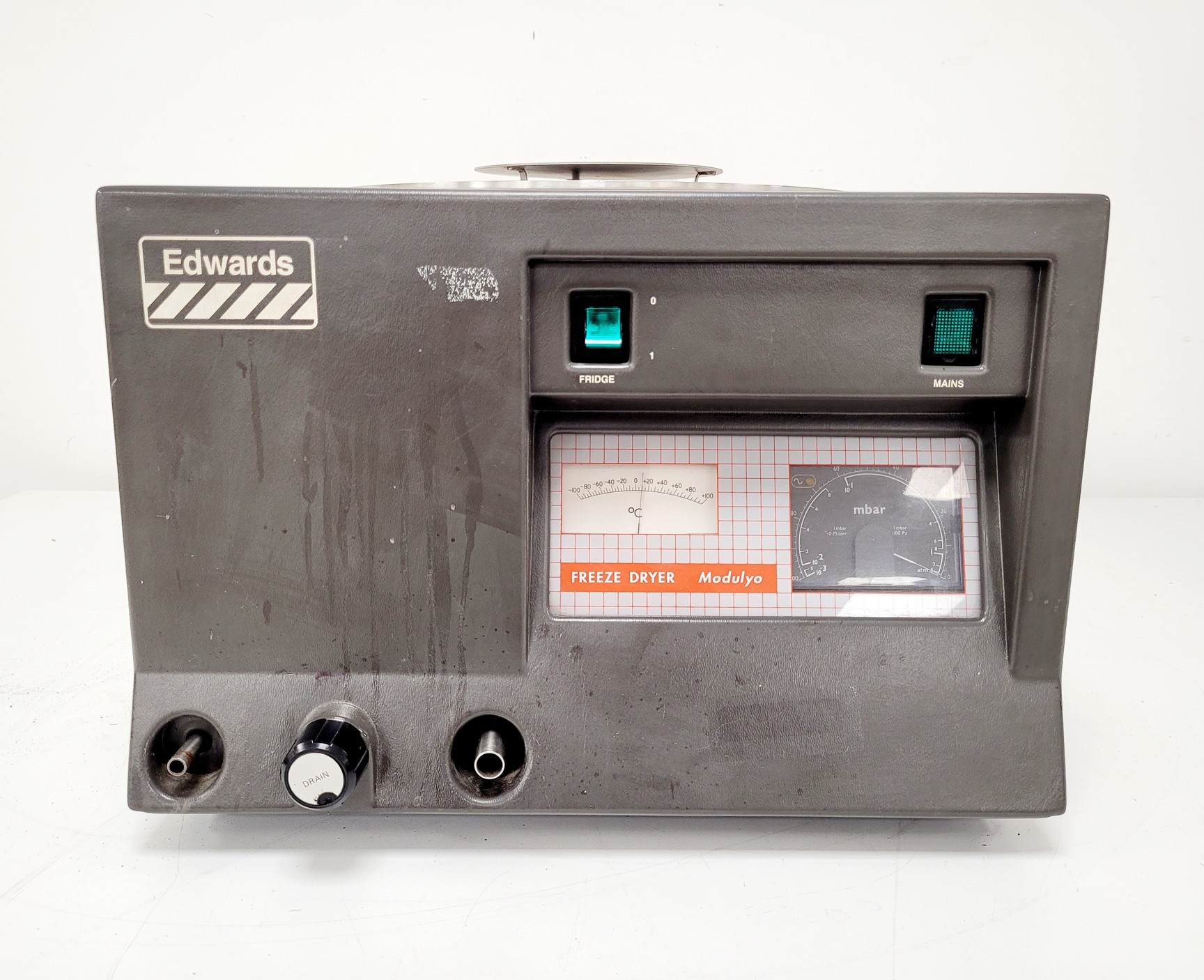 Image of EDWARDS Modulyo 4K Freeze Dryer Lab