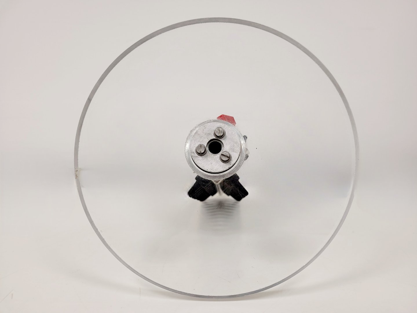 Image of EDWARDS Modulyo 4K Freeze Dryer Lab