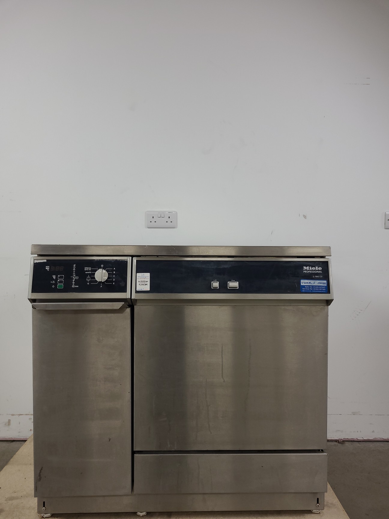 Image of Miele Professional Laboratory Glass Washer G 7883 Lab