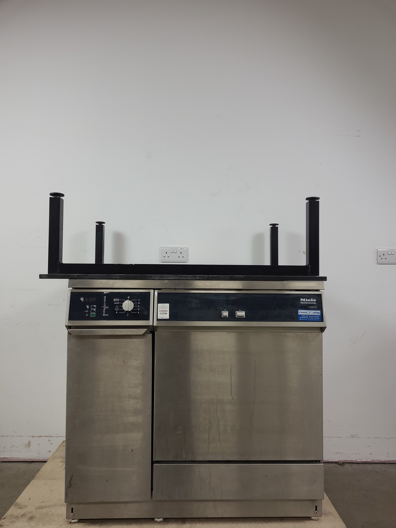 Image of Miele Professional Laboratory Glass Washer G 7883 Lab