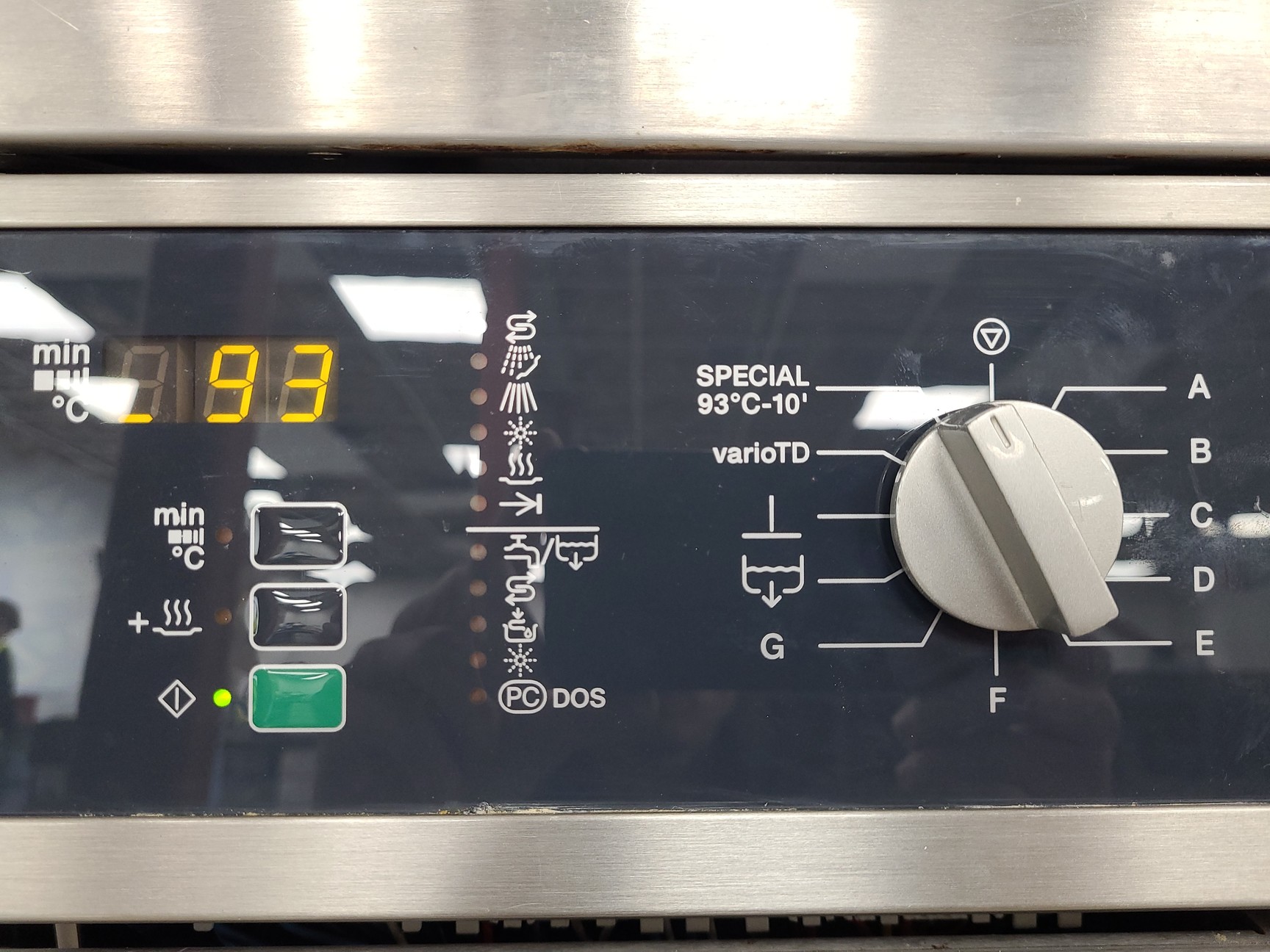 Image of Miele Professional Laboratory Glass Washer G 7883 Lab