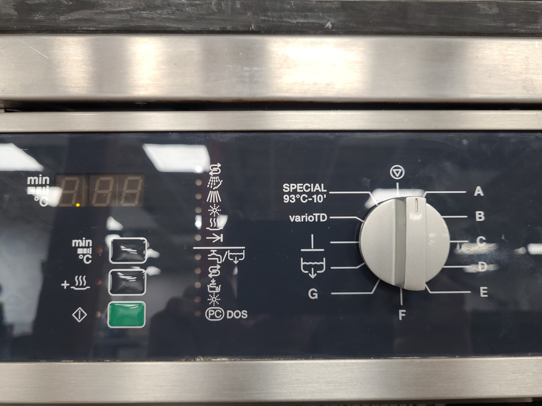 Image of Miele Professional Laboratory Glass Washer G 7883 Lab