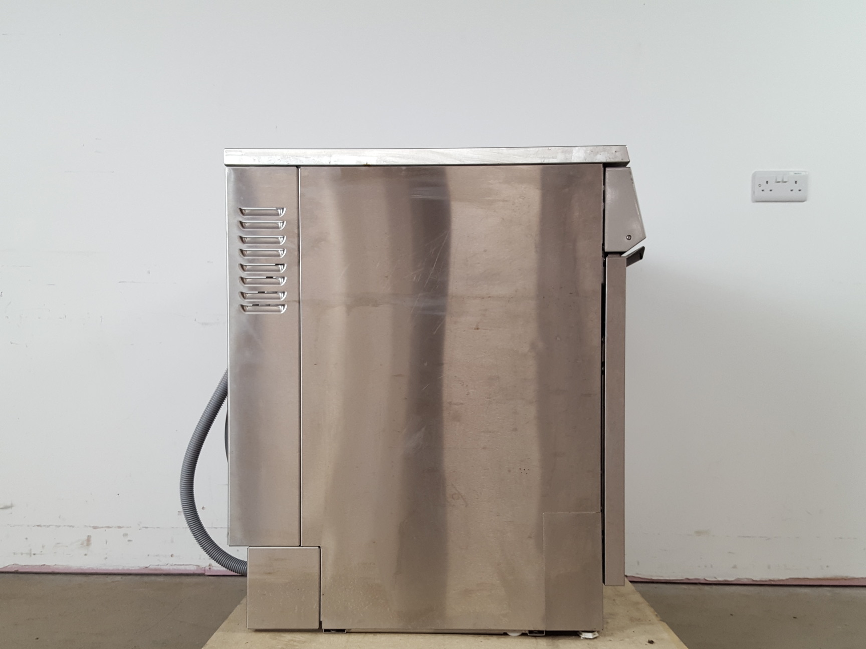 Image of Miele Professional Laboratory Glass Washer G 7883 Lab