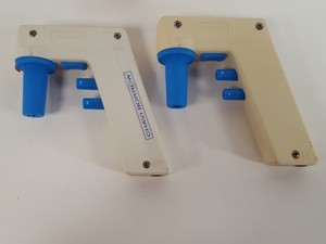 Thumbnail image of 22 x Pipette Controllers & Parts - Integra Pipetboy, Drummond, Gilson, Bibby 