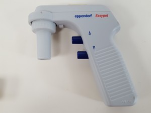 Thumbnail image of 22 x Pipette Controllers & Parts - Integra Pipetboy, Drummond, Gilson, Bibby 