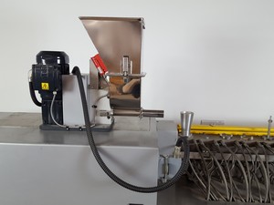 Thumbnail image of Thermo Scientific Prism TSE 24MC Twin Screw Extruder & Accessories Lab