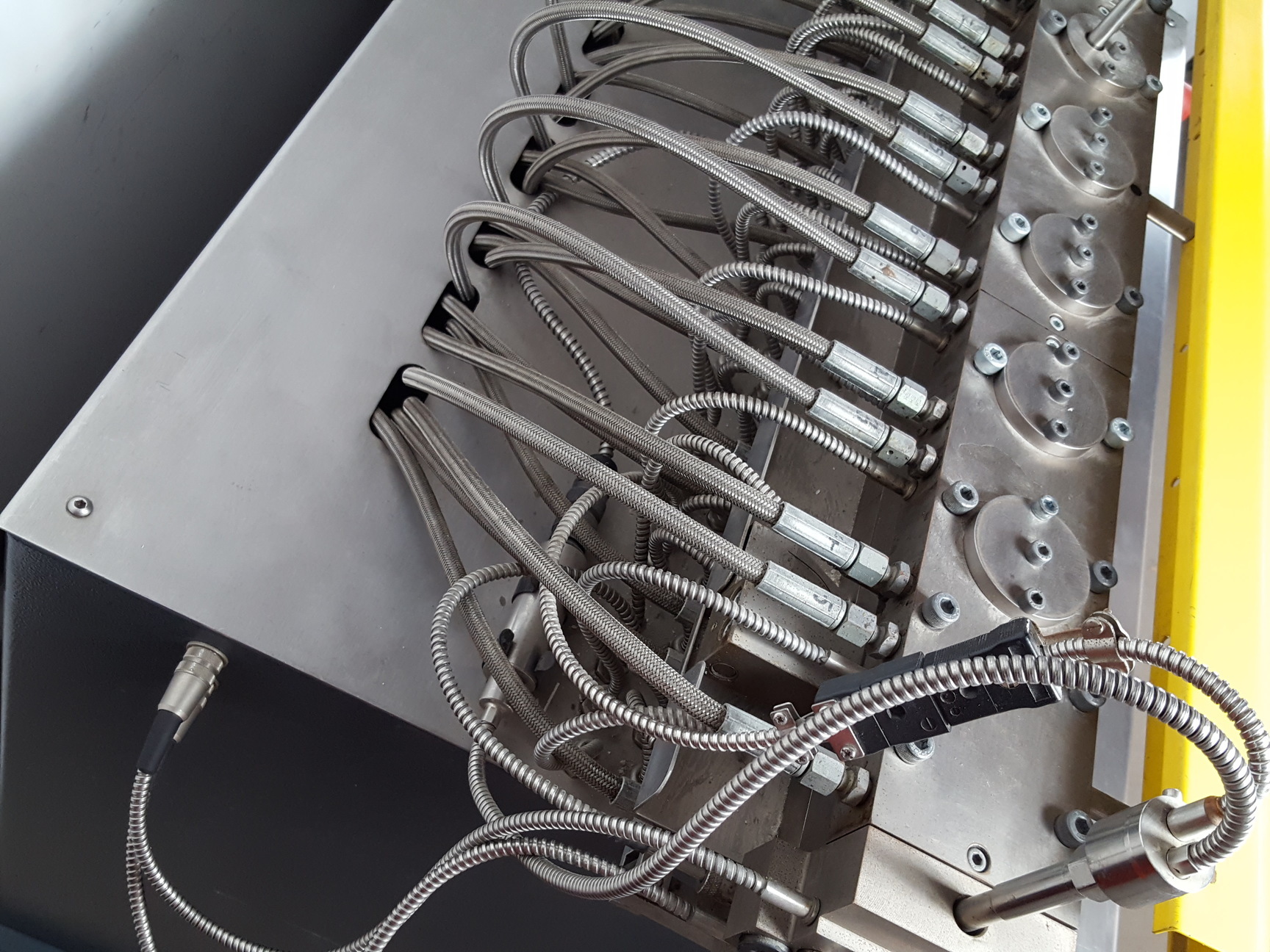 Image of Thermo Scientific Prism TSE 24MC Twin Screw Extruder & Accessories Lab