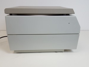 Thumbnail image of MSE MISTRAL 1000 Laboratory Bench-Top Centrifuge with Rotor 4450rpm Lab