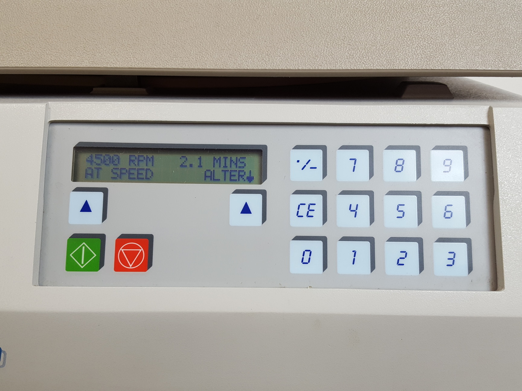 Image of MSE MISTRAL 1000 Laboratory Bench-Top Centrifuge with Rotor 4450rpm Lab