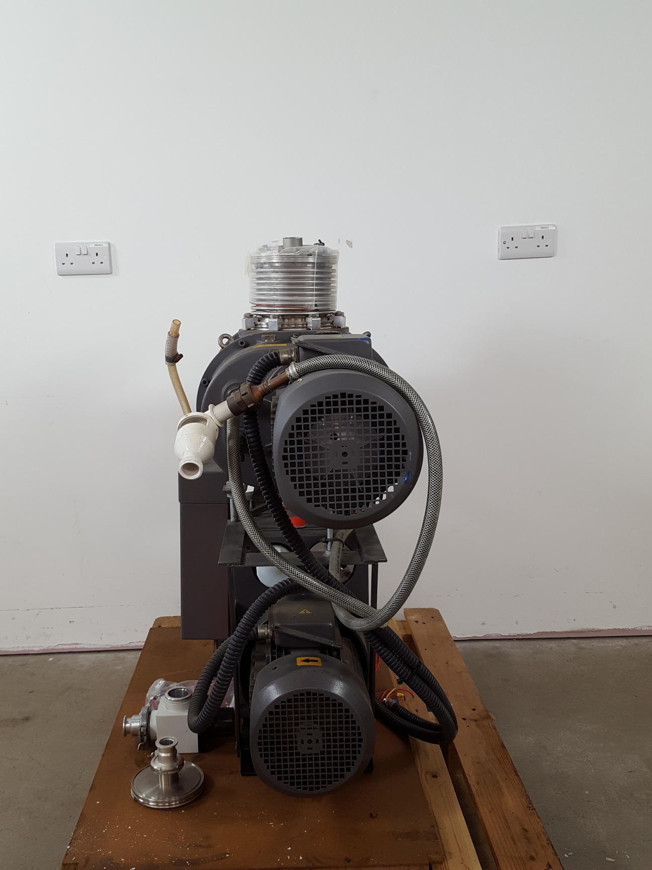 Image of Edwards Two Stage Vacuum Pump Model E2M80 w/ EH1200 Mechanical Booster MF100 